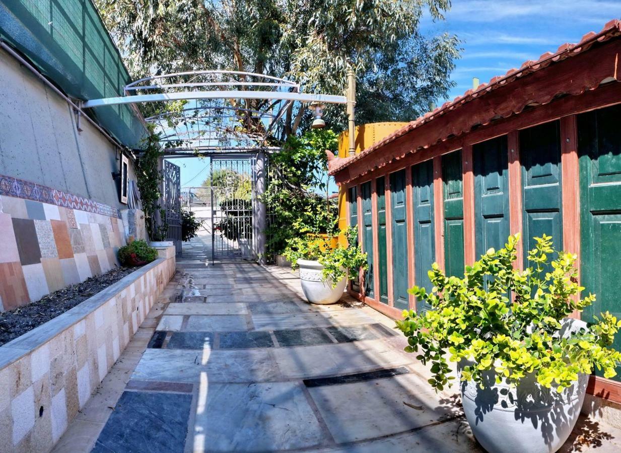 Villa Container Luxury House Mytilíni Exterior foto